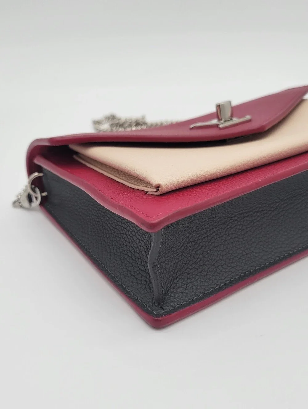 Louis Vuitton Bicolor Leather MyLockMe Chain Pochette
